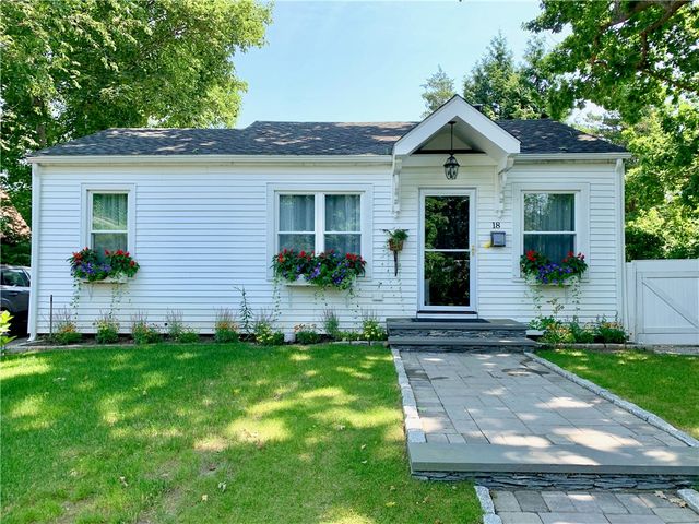 18 Sylvan Street, Newport, RI 02840