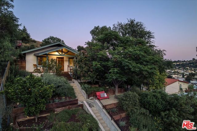 319 W Avenue 45, Los Angeles, CA 90065