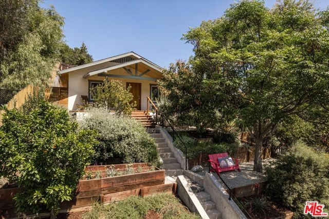 319 W Avenue 45, Los Angeles, CA 90065