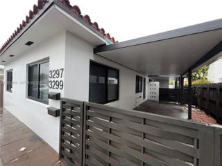 3297 SW 26th St 3297, Miami, FL 33133