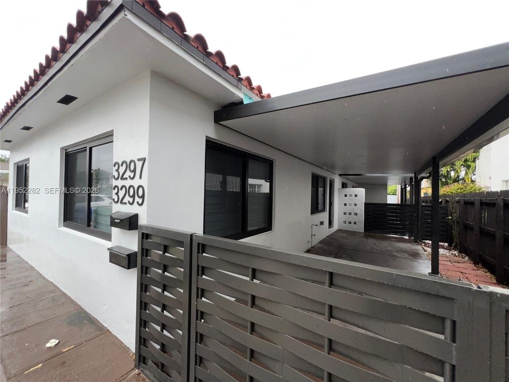 3297 SW 26th St 3297, Miami, FL 33133
