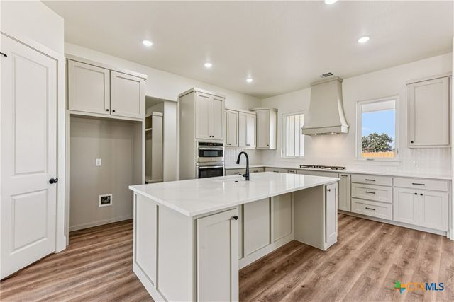 11060 Eagle Walk Boulevard, Salado, TX 76571