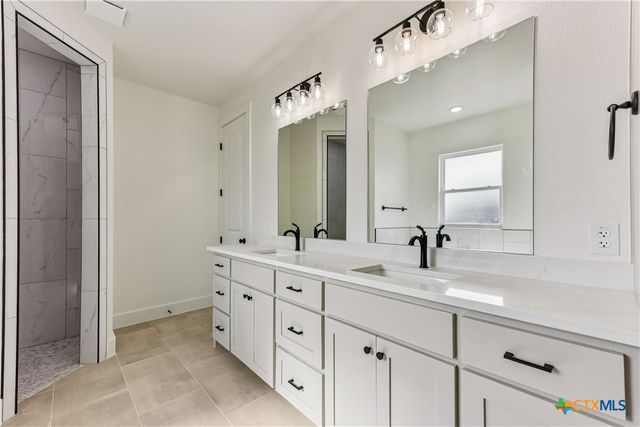 11060 Eagle Walk Boulevard, Salado, TX 76571