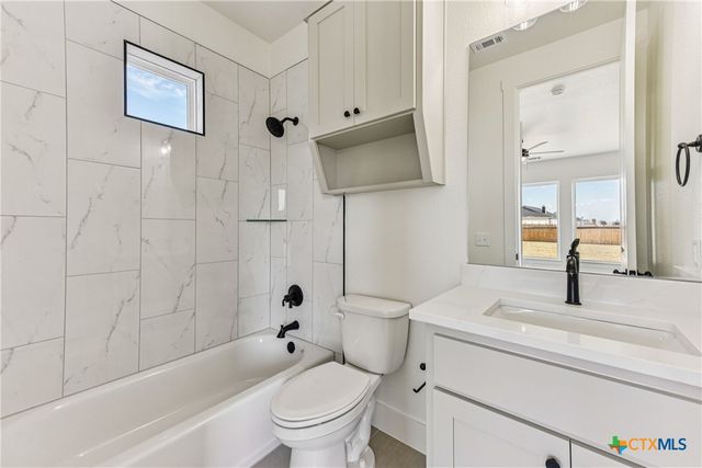 11060 Eagle Walk Boulevard, Salado, TX 76571