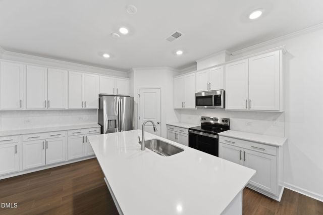 5904 Mill Stone Way W, Sims, NC 27880