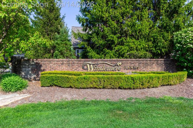 20725 Kenmare Drive, Macomb Township, MI 48044