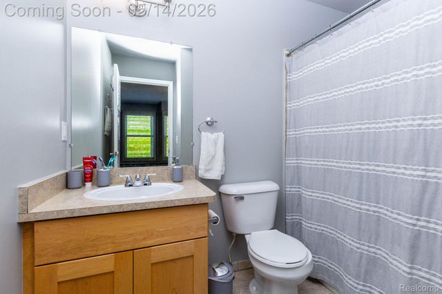 20725 Kenmare Drive, Macomb Township, MI 48044