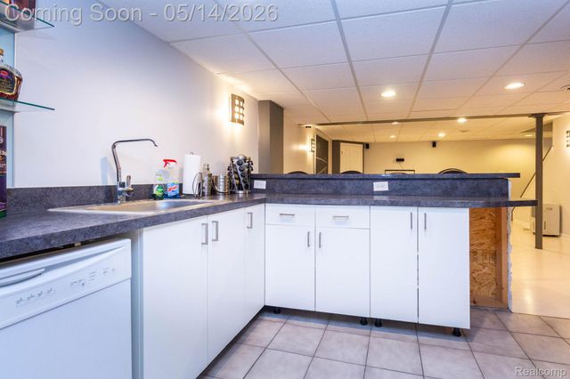 20725 Kenmare Drive, Macomb Township, MI 48044