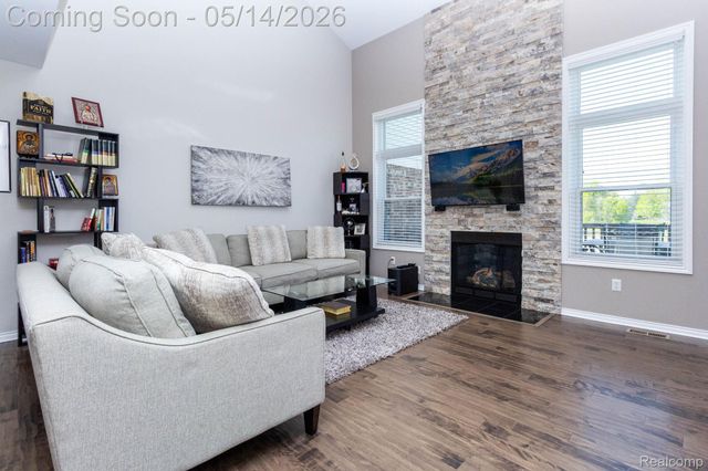 20725 Kenmare Drive, Macomb Township, MI 48044