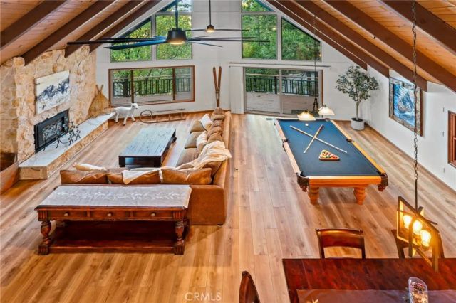 260 El Dorado Drive, Lake Arrowhead, CA 92352