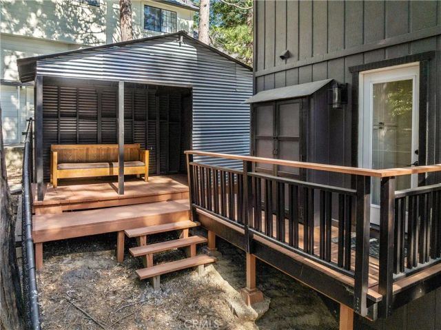 260 El Dorado Drive, Lake Arrowhead, CA 92352