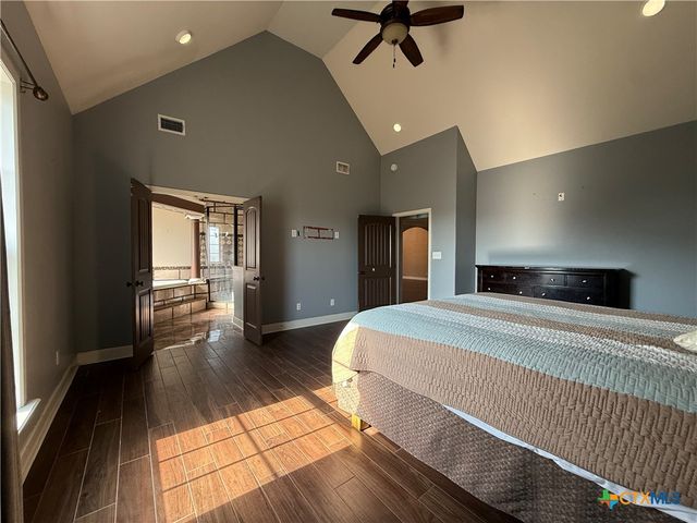 289 Jennifer Lane, Port Lavaca, TX 77979