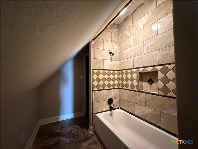 289 Jennifer Lane, Port Lavaca, TX 77979