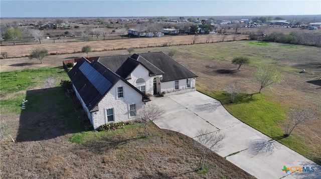 289 Jennifer Lane, Port Lavaca, TX 77979