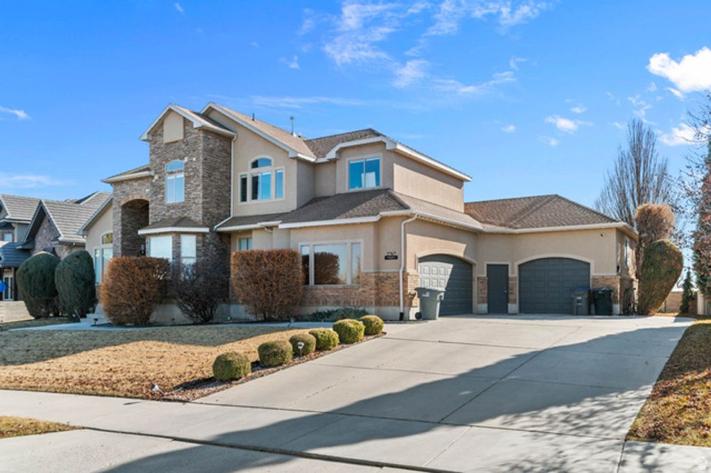 Image 40 of property listing at 2767 W AMINI WAY, South Jordan, UT 84095