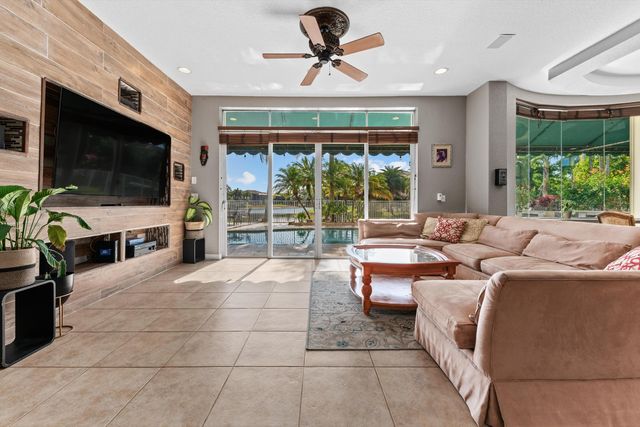 9566 Worswick Court, Wellington, FL 33414