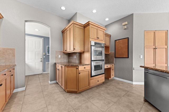 9566 Worswick Court, Wellington, FL 33414