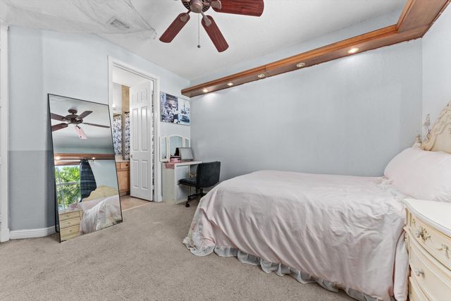 9566 Worswick Court, Wellington, FL 33414