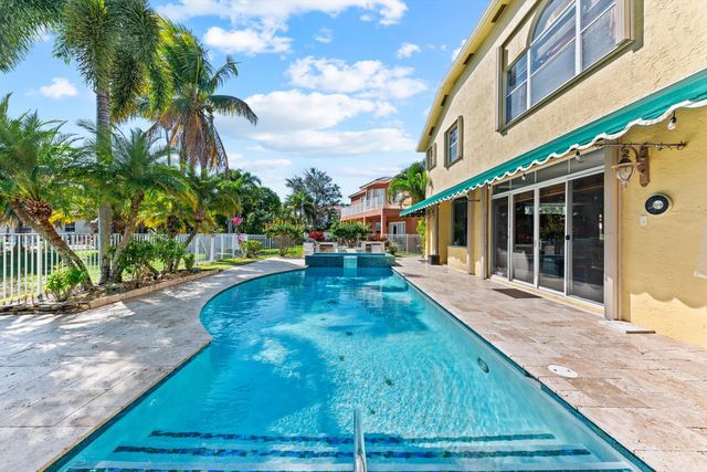 9566 Worswick Court, Wellington, FL 33414