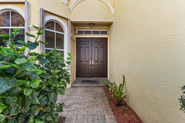 9566 Worswick Court, Wellington, FL 33414