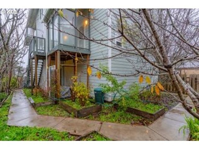 3246 Nw MAST Ave, Lincoln City, OR 97367