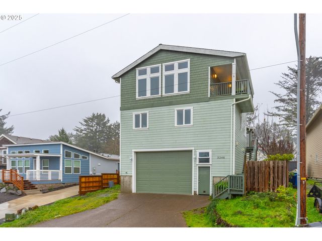 3246 Nw MAST Ave, Lincoln City, OR 97367
