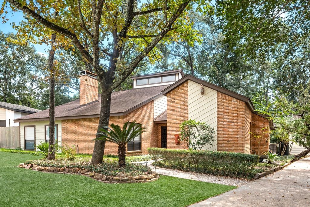4202 Cedar Valley Drive, Kingwood, TX 77345