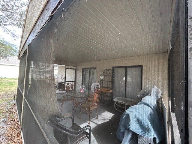 2235 17th Avenue SW, Vero Beach, FL 32962