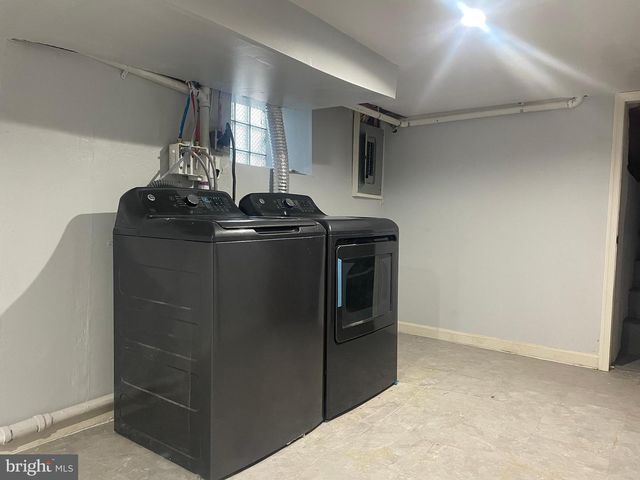 1965 W SPARKS ST, Philadelphia, PA 19141