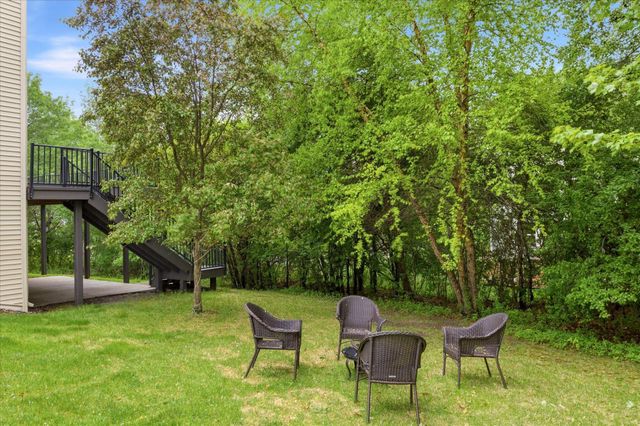 7707 Oxbow Creek Circle N, Brooklyn Park, MN 55445