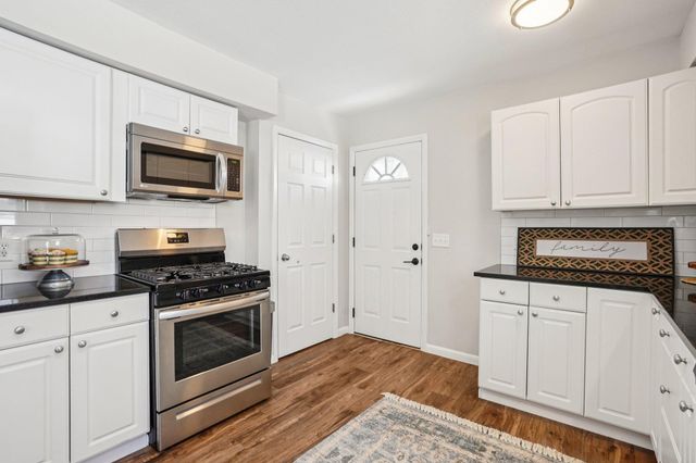 12716 Monterey Avenue S, Savage, MN 55378