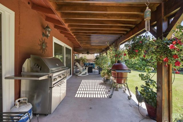 4209 Glenbrook Avenue, Bakersfield, CA 93306