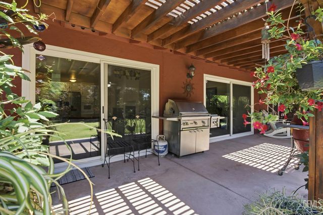 4209 Glenbrook Avenue, Bakersfield, CA 93306