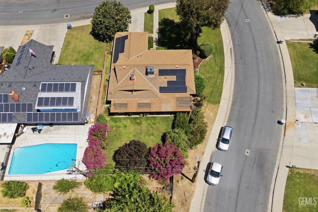 4209 Glenbrook Avenue, Bakersfield, CA 93306