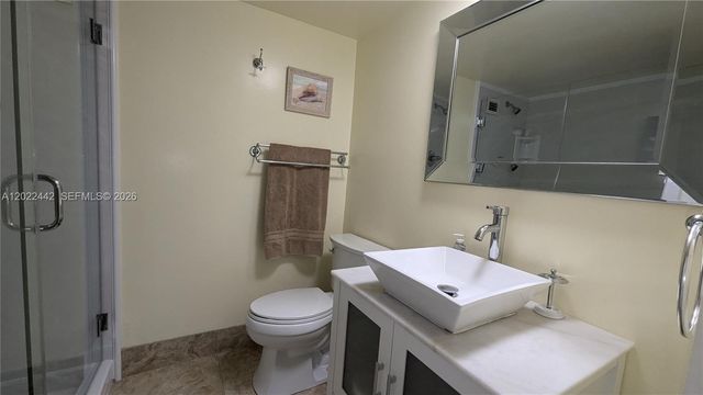 5161 Collins Ave 1217, Miami Beach, FL 33140