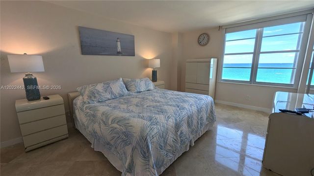 5161 Collins Ave 1217, Miami Beach, FL 33140