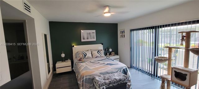 21300 San Simeon Way 01, Miami, FL 33179