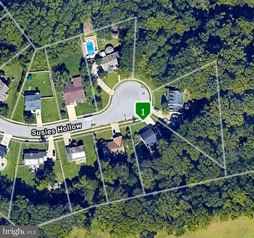 28 SUSIES HOLLOW, Sewell, NJ 08080