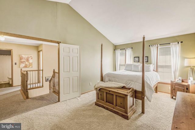 28 SUSIES HOLLOW, Sewell, NJ 08080