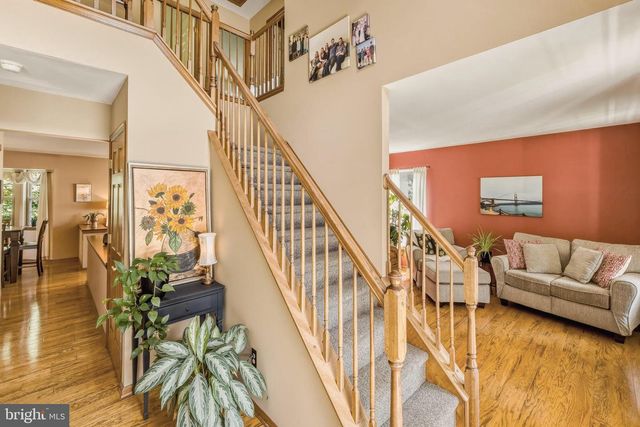 28 SUSIES HOLLOW, Sewell, NJ 08080