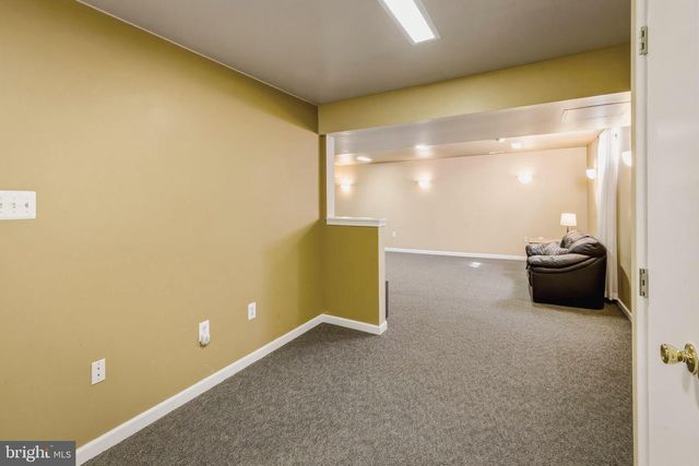28 SUSIES HOLLOW, Sewell, NJ 08080