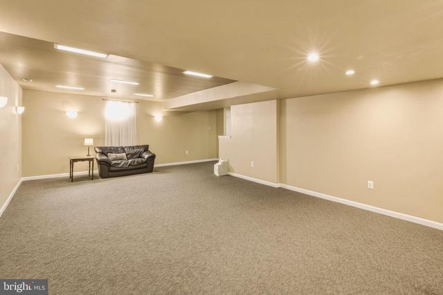 28 SUSIES HOLLOW, Sewell, NJ 08080