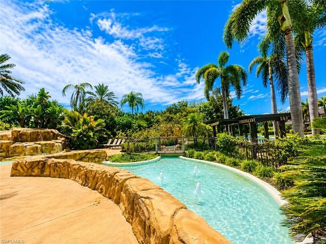 817 Regency Reserve CIR 3901, Naples, FL 34119