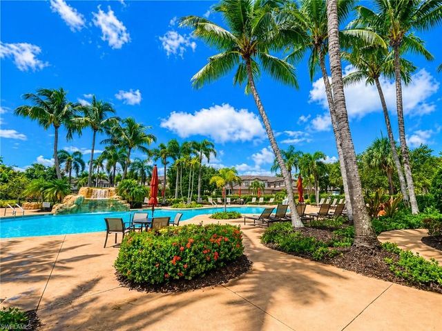 817 Regency Reserve CIR 3901, Naples, FL 34119