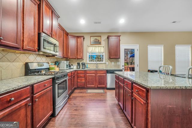 182 Tapestry Drive, Mcdonough, GA 30252