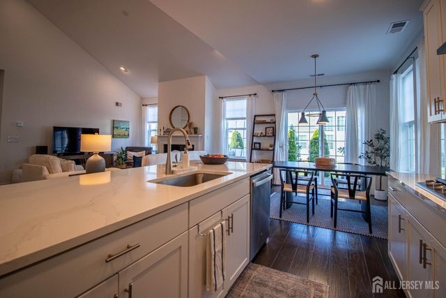 57 Starlight Drive, Monroe, NJ 08831