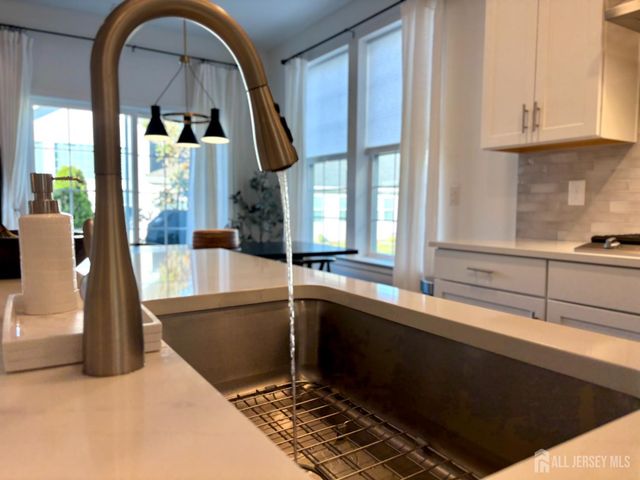 57 Starlight Drive, Monroe, NJ 08831