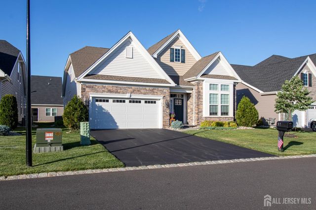 57 Starlight Drive, Monroe, NJ 08831