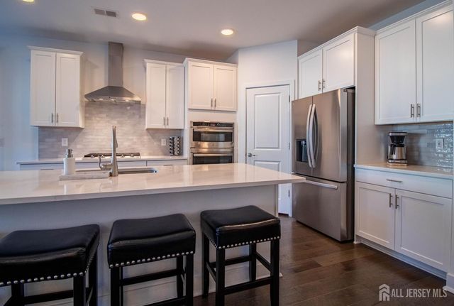57 Starlight Drive, Monroe, NJ 08831