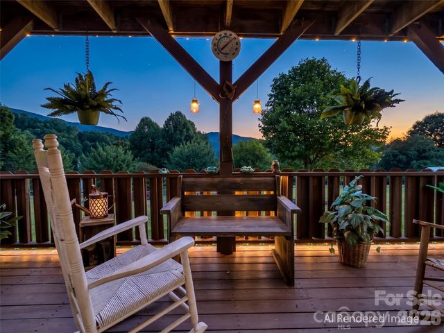 555 Acres View Drive, Waynesville, NC 28786
